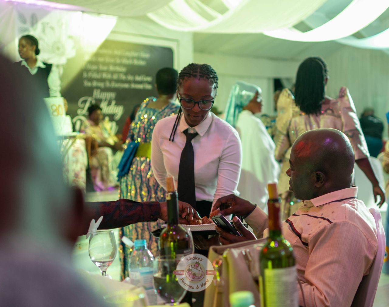 Shakes Pastries and More (Shakes Executive)